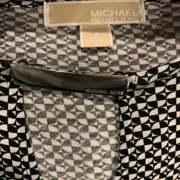 Michael Kors Top- like new! - Picture 2 of 2